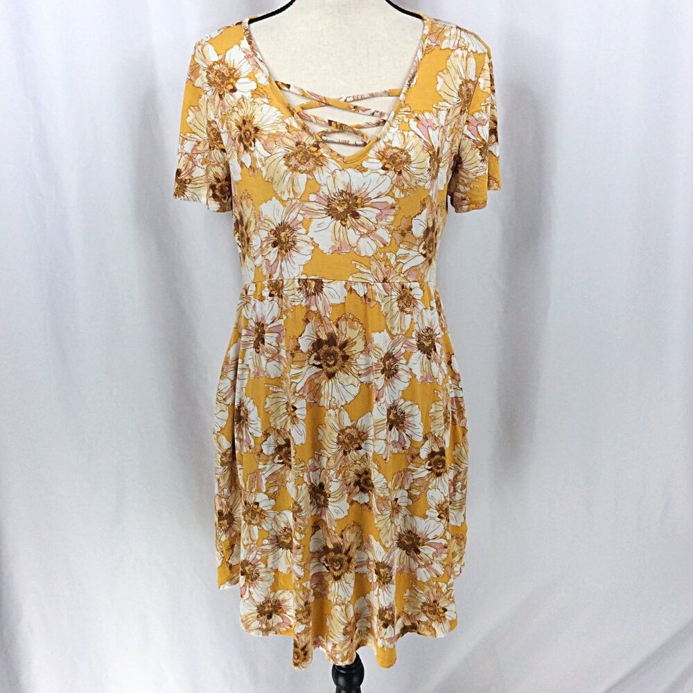 Maurices 24/7‎ Dress Womens Size Medium Floral Jersey Knit Pockets Yellow